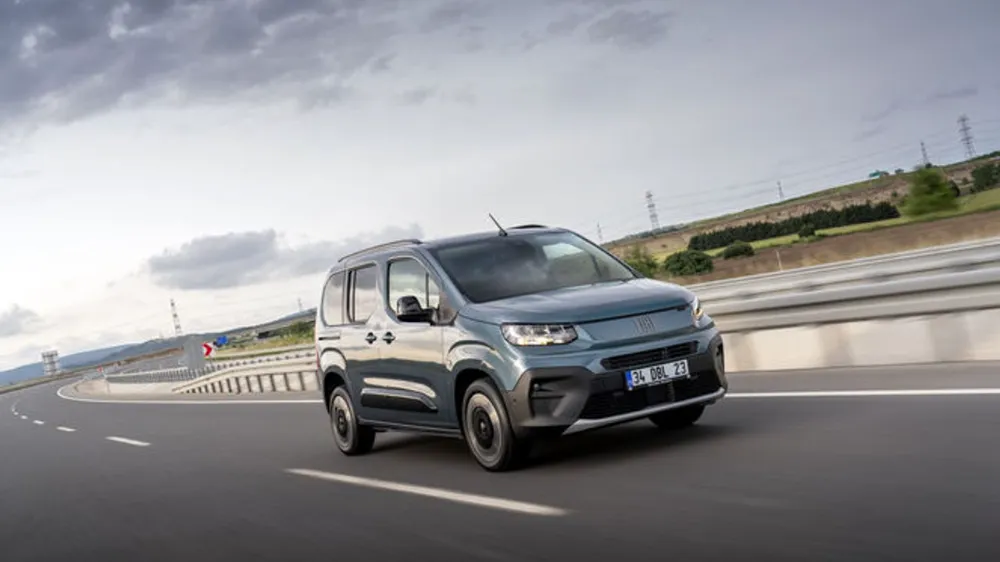 YENİLENEN ELEKTRİKLİ FİAT DOBLO